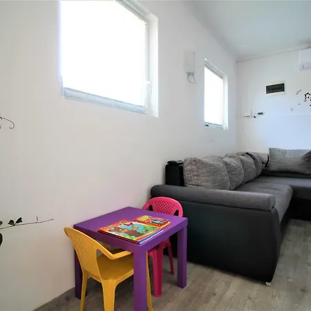 Holiday House Lili Ferienhaus Novigrad Istria